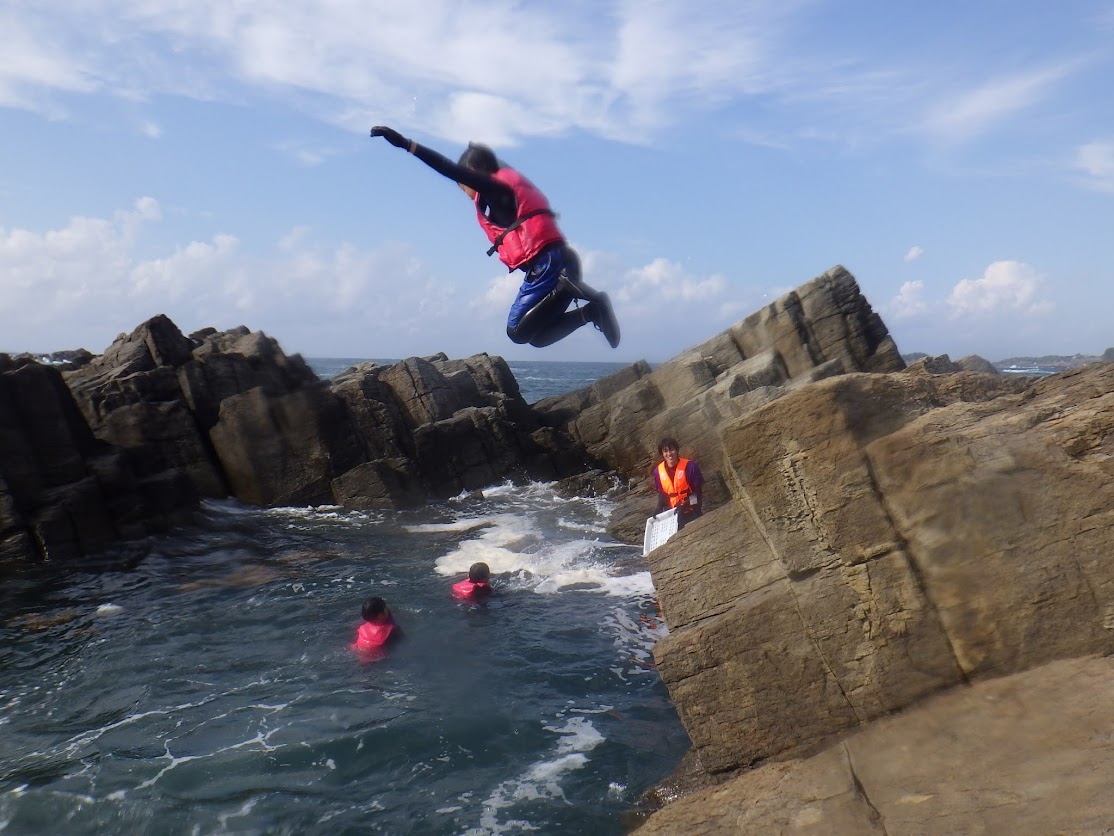 海の秘境キャンプ